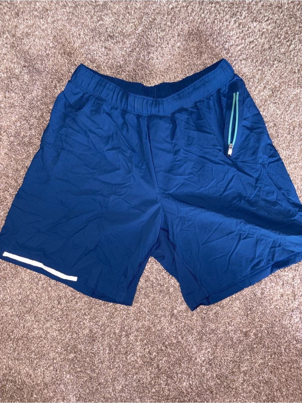 Men’s lululemon surge shorts